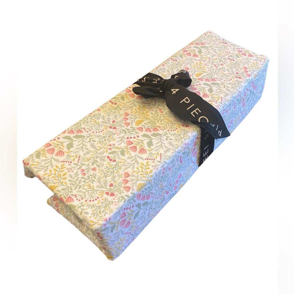 Rachel Zoe King Size Sheets Floral Pattern
